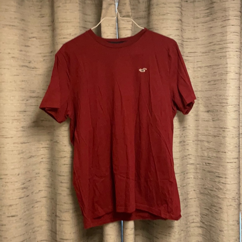 Men’s Hollister Red Shirt